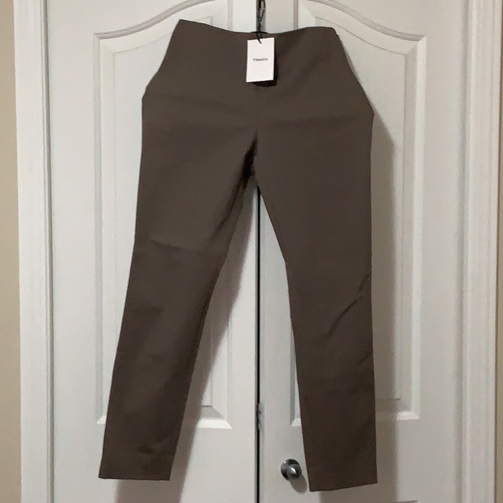 New Theory legging style pants